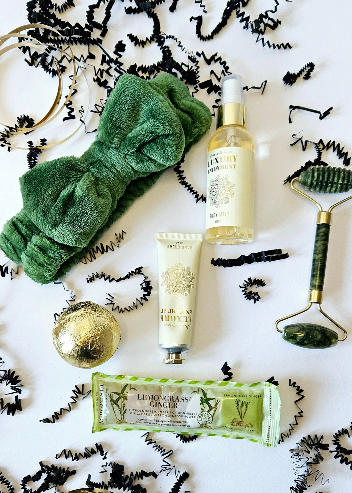 Beautyproducten groen goud luxe