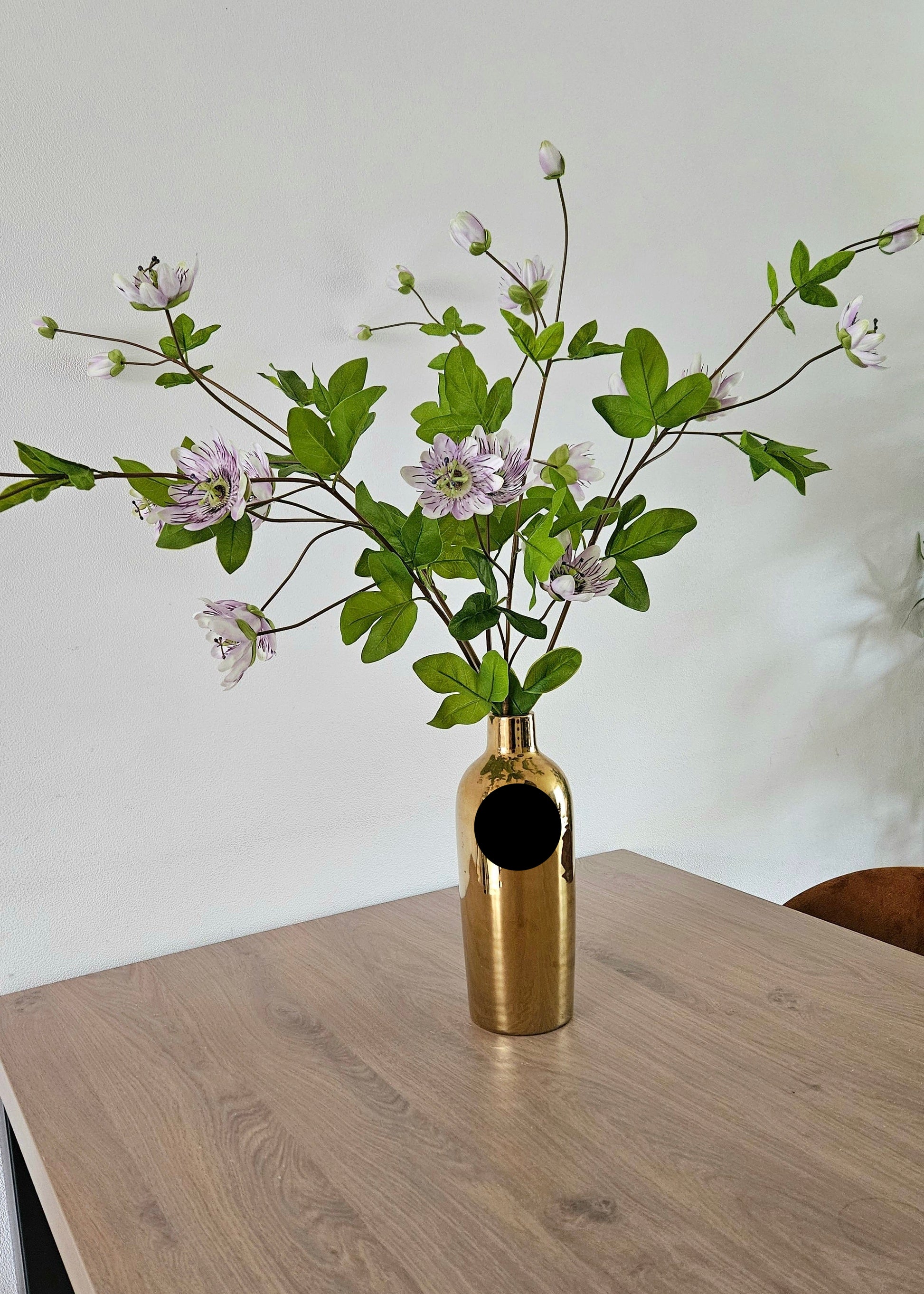 Boeket kunstbloemen passiflora