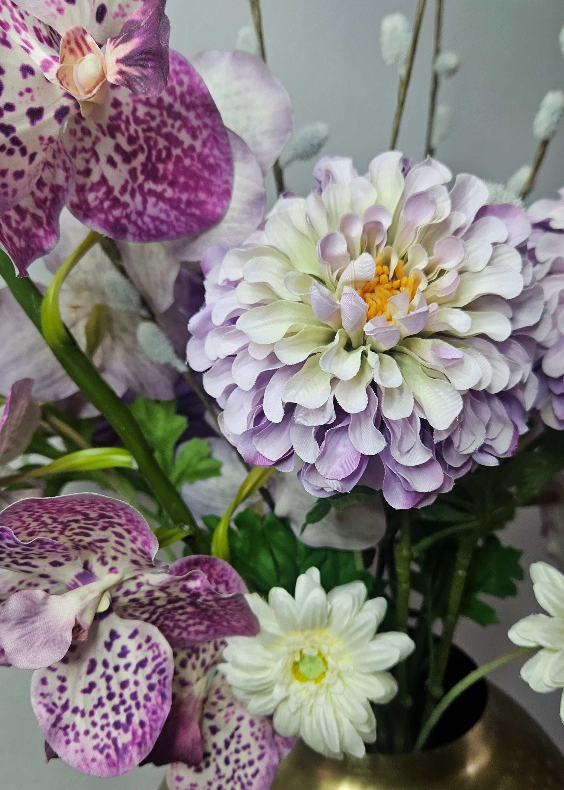 Boeket zijden zinnia's en gerbera's paars wit