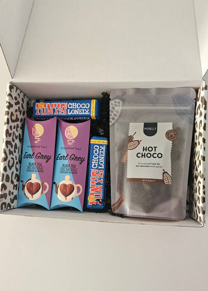 Cadeaubox met chocolade en thee